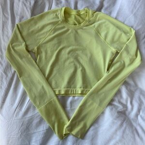 Lululemon Cropped Swiftly